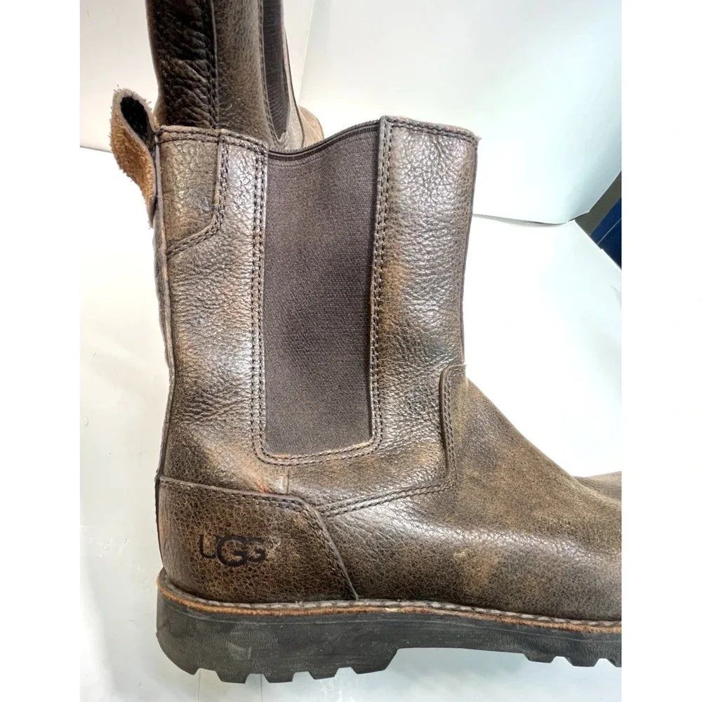 UGG Mens Herrick Chelsea Boots Dark Brown Leather Mens Size 12‎ Pull On Rugged